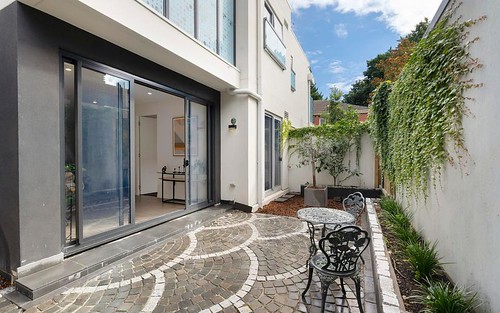 3/6 Cromwell Rd, South Yarra VIC 3141
