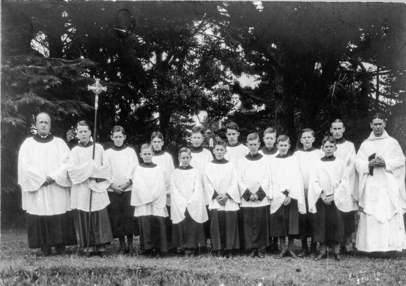 C.E.B.S. Choir 1934.