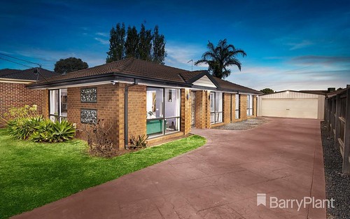 1 Fetlock Place, Epping VIC