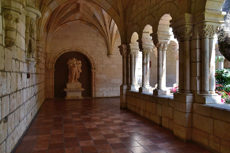 Ancient Spanish Monastery<br/>© <a href="https://flickr.com/people/27917561@N00" target="_blank" rel="nofollow">27917561@N00</a> (<a href="https://flickr.com/photo.gne?id=51132315768" target="_blank" rel="nofollow">Flickr</a>)