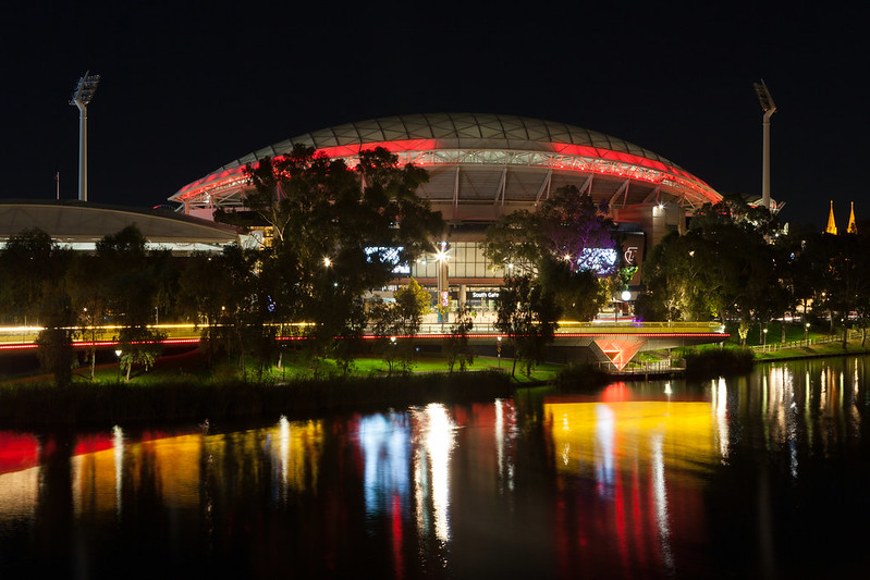 Adelaide oval<br/>© <a href="https://flickr.com/people/98292463@N00" target="_blank" rel="nofollow">98292463@N00</a> (<a href="https://flickr.com/photo.gne?id=51148438546" target="_blank" rel="nofollow">Flickr</a>)