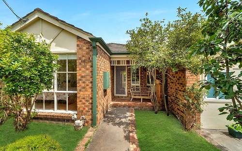 17 Medway St, Box Hill North VIC 3129