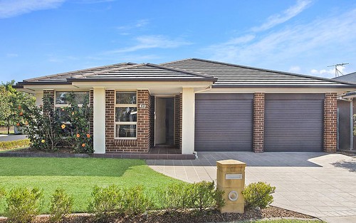 92 Riverbank Dr, The Ponds NSW 2769
