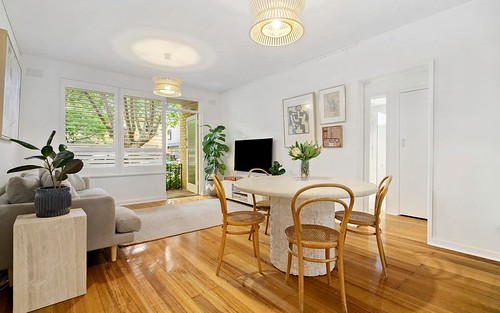 2/9 Cromwell Rd, South Yarra VIC 3141