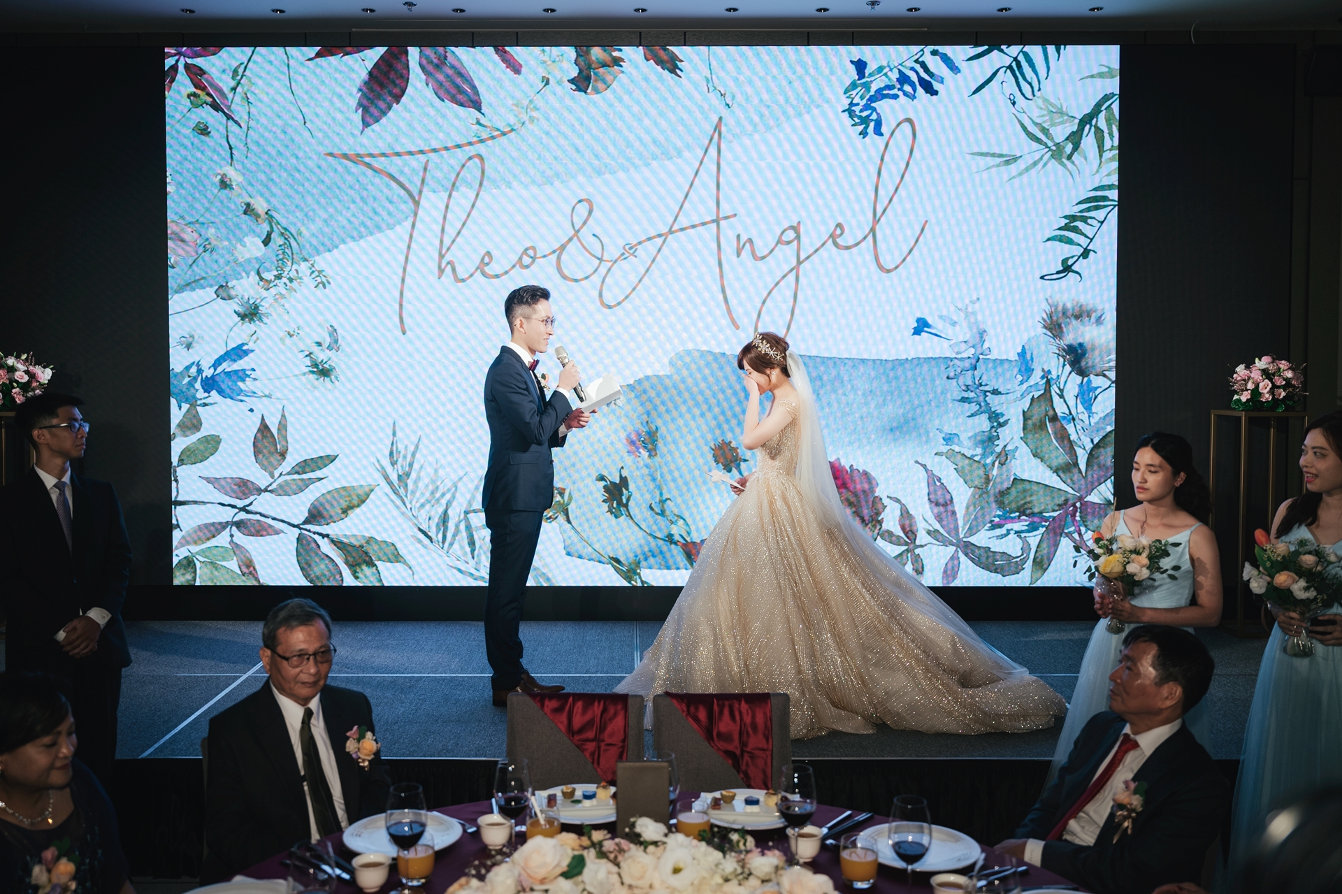Theo & Angel / 國泰萬怡酒店
