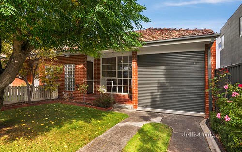 1a Bruce St, Strathmore VIC 3041