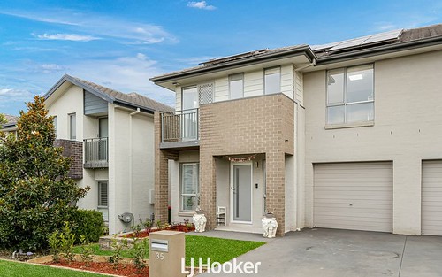 35 Lookout Circuit, Stanhope Gardens NSW