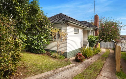 11 Dickens Street, Pascoe Vale South VIC