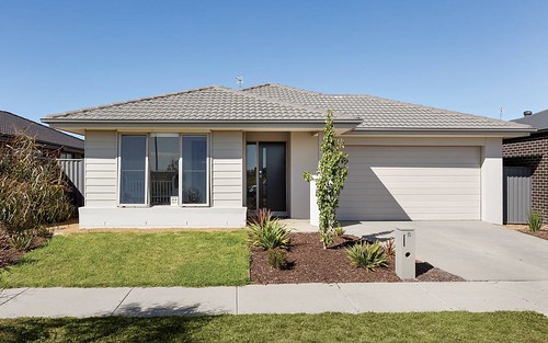 6 Galway Drive, Alfredton VIC