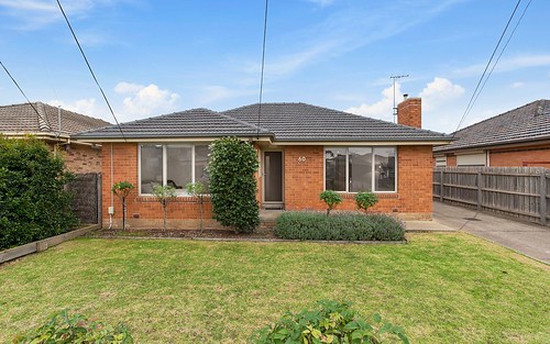 1/60 Hawker Street, Airport West VIC