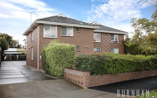 8/13 Dover Road, Williamstown VIC