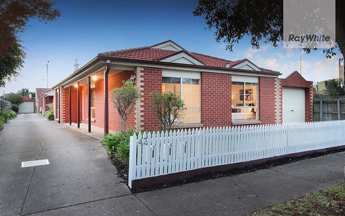 1/42 Collier Ct, Strathmore Heights VIC 3041