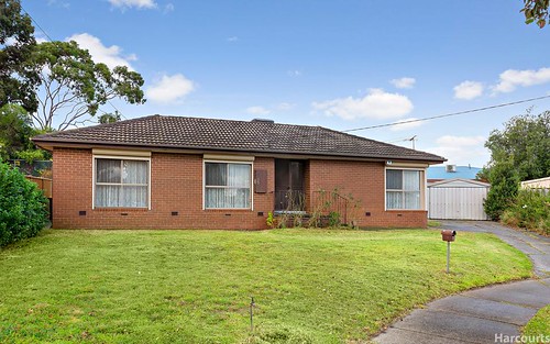 5 Maryland Cl, Thomastown VIC 3074