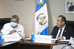 Visita Presidente a MIDES 15 by Mides Guatemala