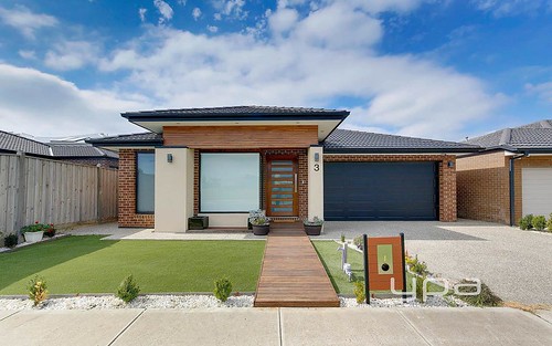 3 Callery Pear St, Greenvale VIC 3059