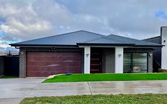 7 Nell Edeson Street, Taylor ACT