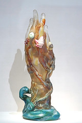 "La main aux algues" d'E. Gallé (Musée d'Orsay, Paris)