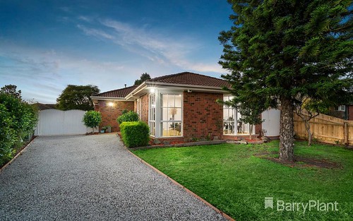 11 Woolnough Drive, Mill Park VIC 3082