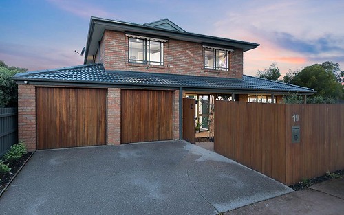 19 Ocean Reef Dr, Patterson Lakes VIC 3197