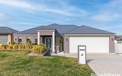 17 Graham Drive, Kelso NSW