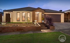 2 Fable Way, Cranbourne East VIC