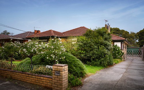 186 West St, Hadfield VIC 3046