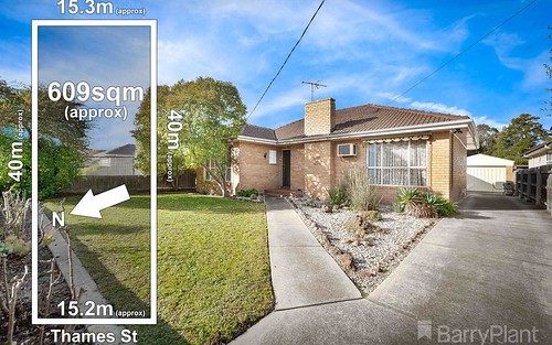 16 Thames St, Hadfield VIC 3046