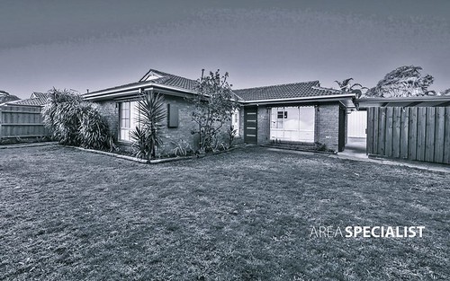 60 Shearwater Dr, Carrum Downs VIC 3201