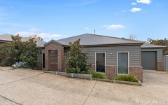 2/27 MacDougall, Golden Square VIC