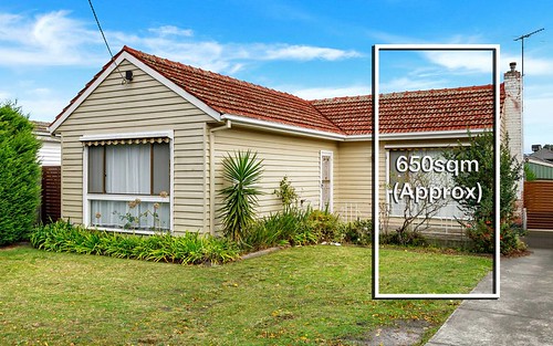 6 First Street, Clayton South VIC 3169