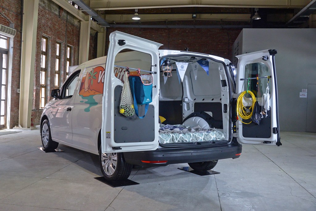 滿足頭家的百變需求!福斯商旅全新Caddy Cargo售價82.8萬上市 19 VWCV 210826-26