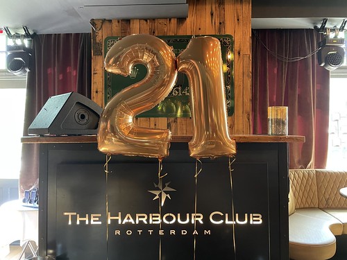 Folieballon Cijfer 21 Verjaardag The Harbour Club Rotterdam