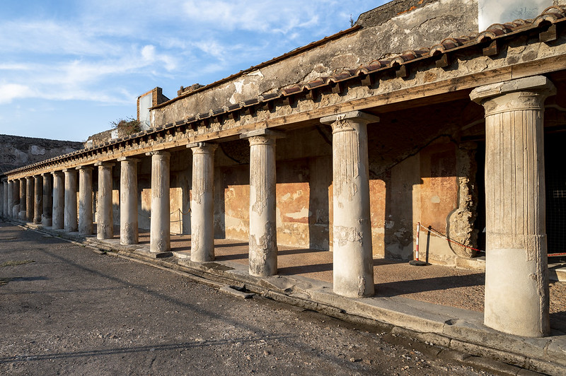 Archaeological Park of Pompeii<br/>© <a href="https://flickr.com/people/40282576@N00" target="_blank" rel="nofollow">40282576@N00</a> (<a href="https://flickr.com/photo.gne?id=51449192071" target="_blank" rel="nofollow">Flickr</a>)