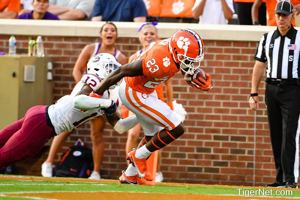 Clemson Football Photo of Lyn-J Dixon and SC State