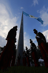 Solemne arriada del Pabellón Nacional en Mariscal Zabala by Gobierno de Guatemala