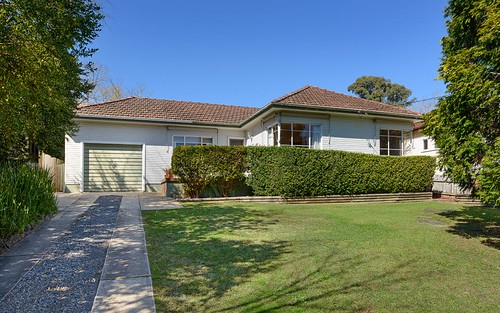 10 Canoon Rd, South Turramurra NSW 2074