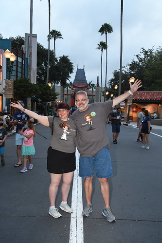 Tracey and Scott at Disney's Hollywood Studios • <a style="font-size:0.8em;" href="http://www.flickr.com/photos/28558260@N04/51562068352/" target="_blank">View on Flickr</a>