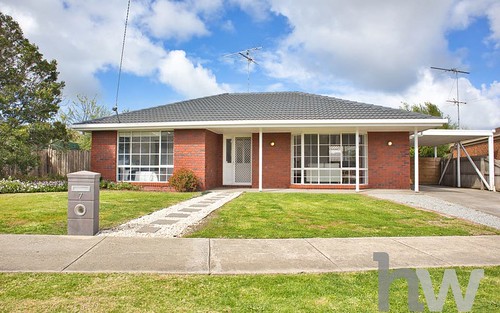 7 Hume St, Grovedale VIC 3216