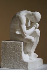 "Le Penseur" de K. Dimitriadis (musée du Louvre, Paris)