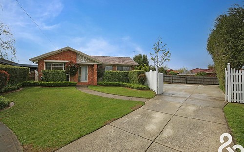 8 Cavalier Ct, Epping VIC 3076