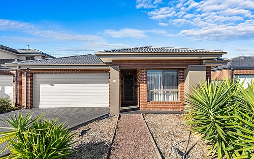 10 Selleck Dr, Point Cook VIC 3030