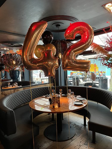 Foilballoon Number 42 Birthday The Oyster Club Rotterdam