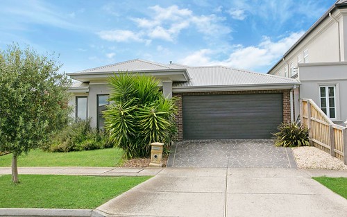 74 Gillwell Rd, Lalor VIC 3075