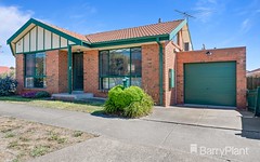 2/8 Plowman Court, Epping VIC