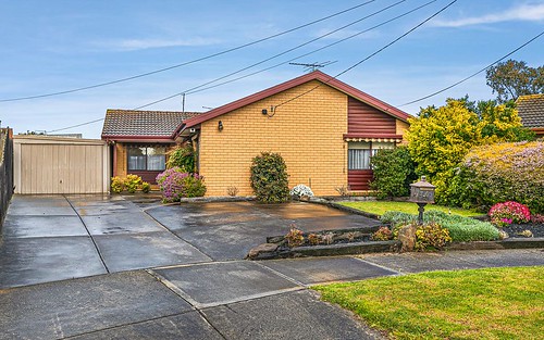 9 Airley Ct, Meadow Heights VIC 3048