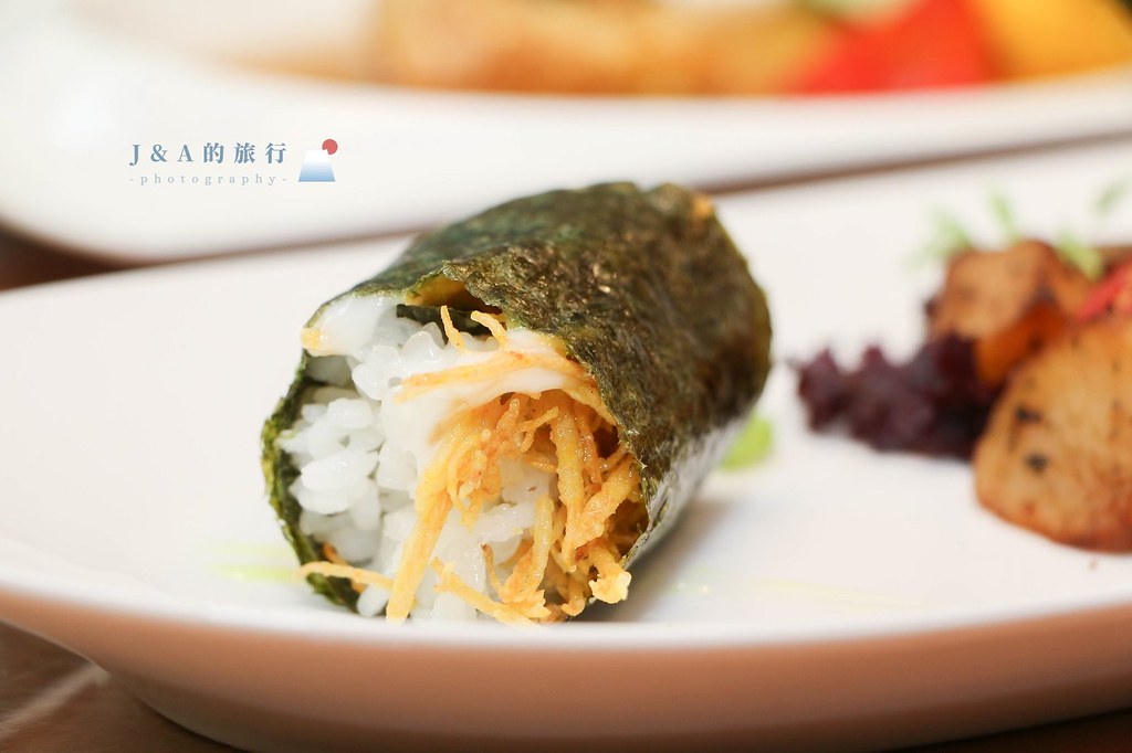 青枝綠葉蔬食餐館。日式庭園風格蔬食餐廳，以天然食材為主的蔬食料理，蔬食餐廳推薦 @J&amp;A的旅行