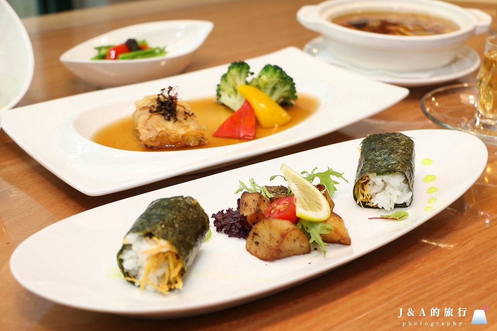 青枝綠葉蔬食餐館。日式庭園風格蔬食餐廳，以天然食材為主的蔬食料理，蔬食餐廳推薦 @J&amp;A的旅行