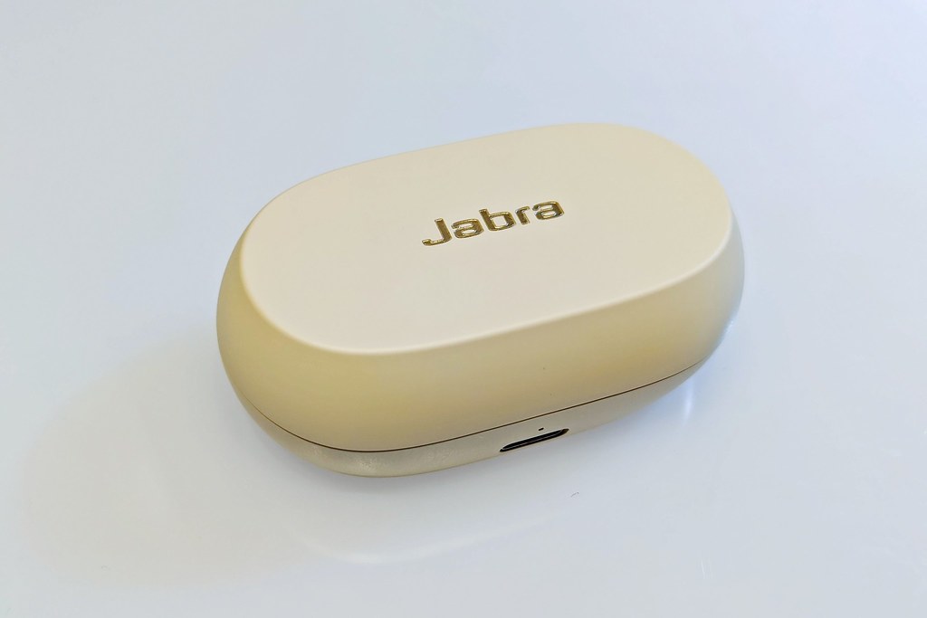 Jabra 211104-17