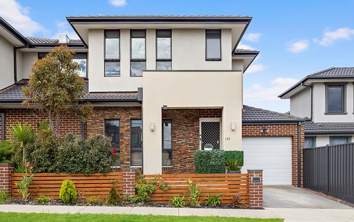 20D Lawson St, Oakleigh East VIC 3166