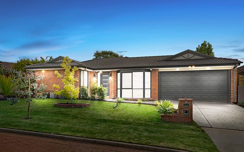 9 Quail Wy, Rowville VIC 3178